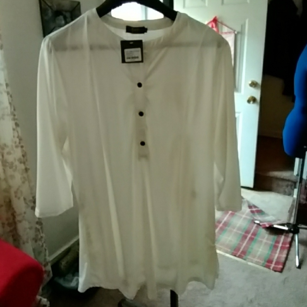 R&E Factory A white tunic w pockets